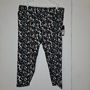 NWT FILA SPORT Women's Animal Print Multicolor  High Rise Fashion Leggings (4X)